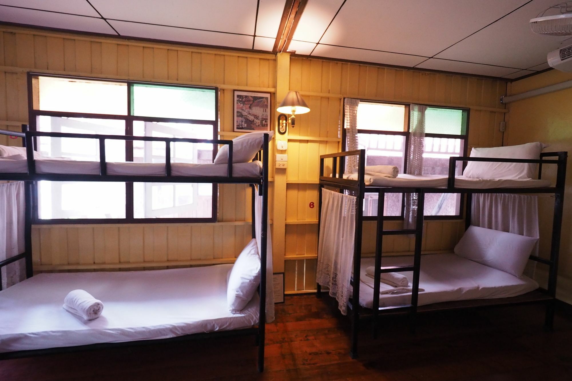 Brickhouse Ayutthaya Guesthouse Est 1986 Exterior foto